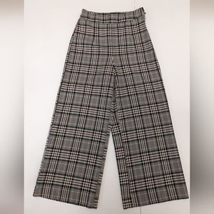 LE CHATEAU High Waisted Wide Leg Pants